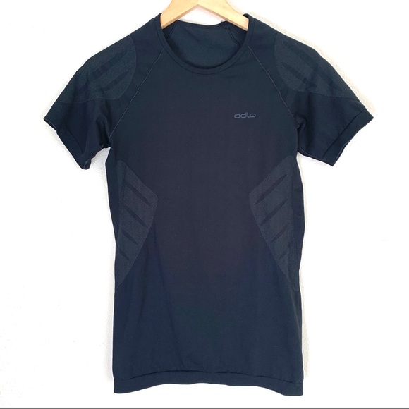 odlo Other - Odlo men’s seamless short sleeve athletic top